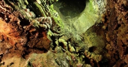 Die Ali Sadr-Höhle