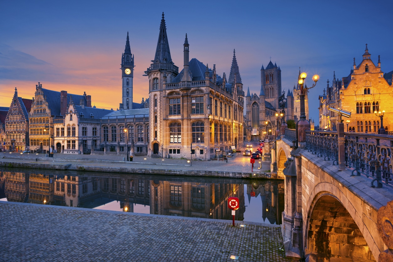 Belgien